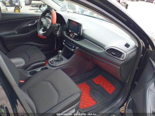 KMHH35LE5JU033502 Hyundai ELANTRA GT