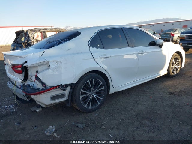 Toyota CAMRY SE 2018 JTNB11HK7J3002499 Image 4