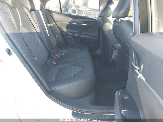 Toyota CAMRY SE 2018 JTNB11HK7J3002499 Image 8