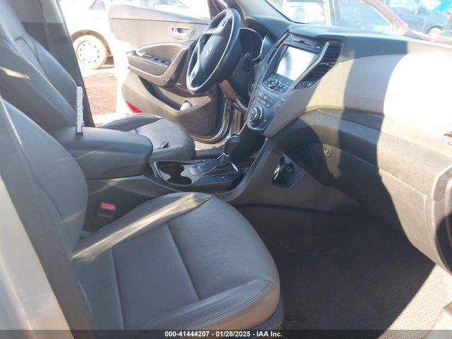 5XYZU3LB9GG343033 Hyundai Santa Fe Sport 2.4l