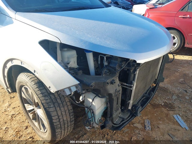 5XYZU3LB9GG343033 Hyundai Santa Fe Sport 2.4l