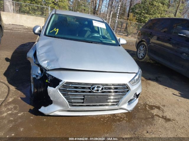 3KPC24A64NE157918 Hyundai Accent Sel