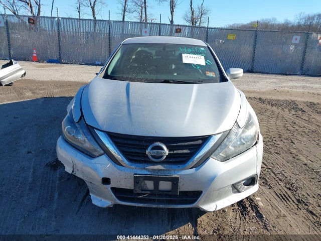 1N4AL3AP9HC124759 Nissan Altima 2.5 Sr