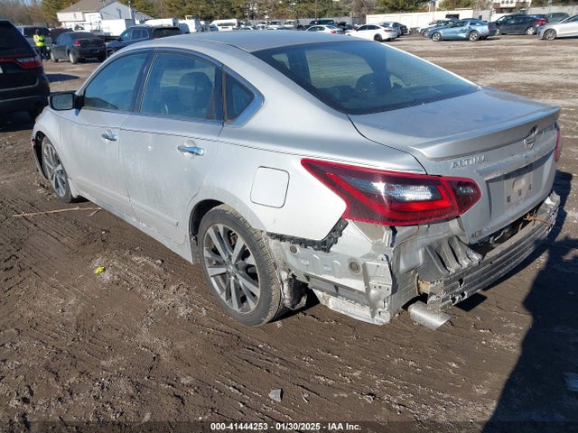 1N4AL3AP9HC124759 Nissan Altima 2.5 Sr