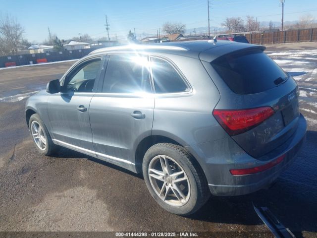 WA1LFAFP8EA090791 Audi Q5 2.0t Premium
