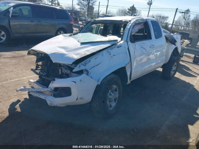 3TYRZ5CN6NT018593 Toyota Tacoma Sr V6