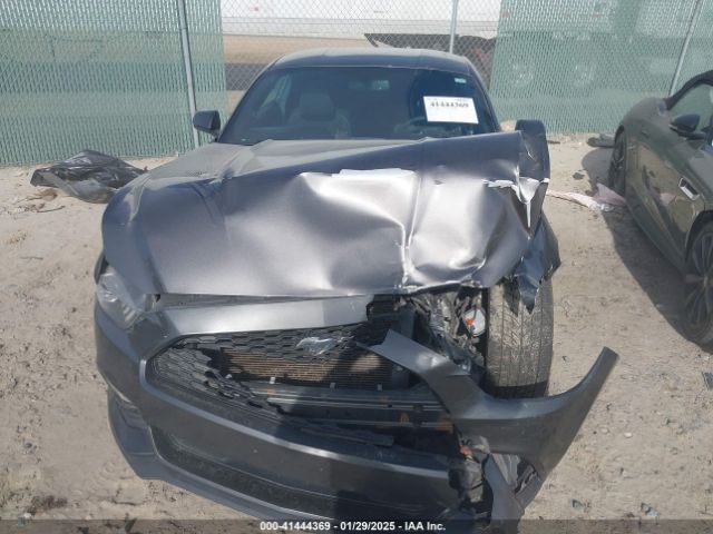1FA6P8AM3H5296979 Ford Mustang V6