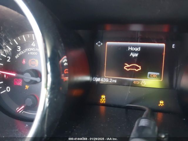 1FA6P8AM3H5296979 Ford Mustang V6