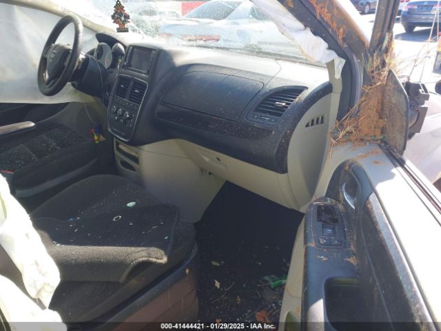 2C4RDGBG2KR599491 Dodge Grand Caravan Se