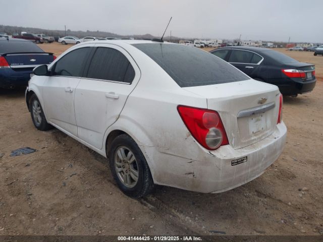 1G1JC5SH8F4182147 Chevrolet Sonic Lt Auto