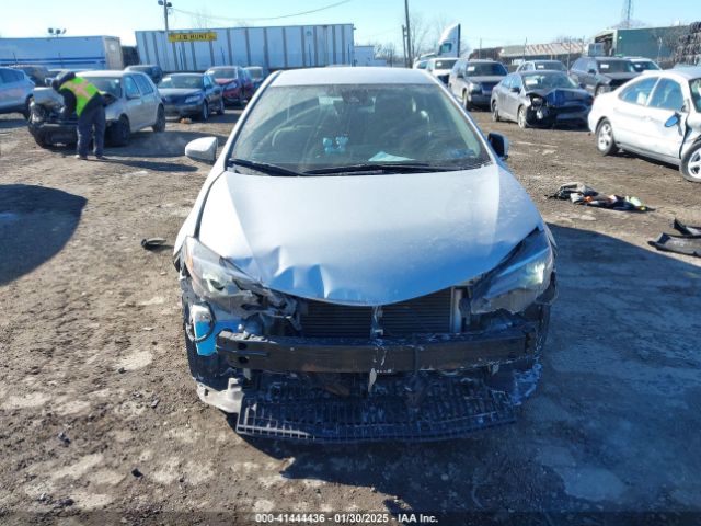 2T1BURHE7JC046630 Toyota COROLLA LE