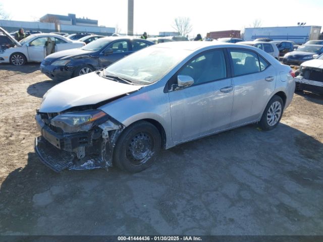 2T1BURHE7JC046630 Toyota COROLLA LE