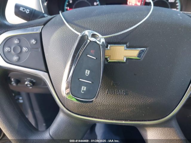 1GNERFKW7PJ135438 Chevrolet Traverse Fwd Ls