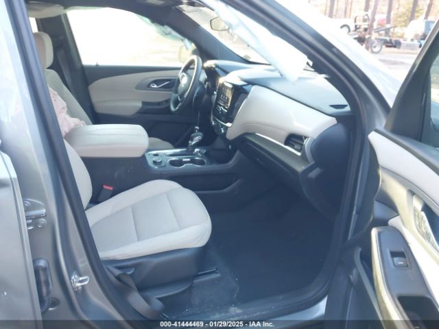 1GNERFKW7PJ135438 Chevrolet Traverse Fwd Ls