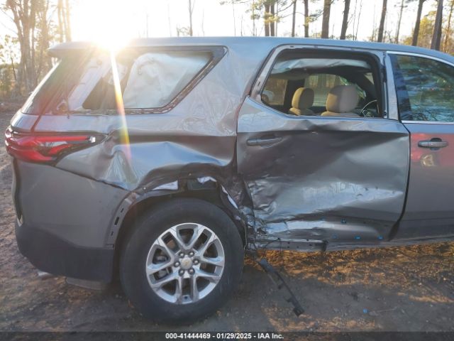 1GNERFKW7PJ135438 Chevrolet Traverse Fwd Ls