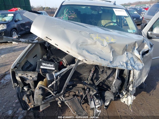 2010 CADILLAC ESCALADE 1GYUKBEF4AR225386 Photo 5