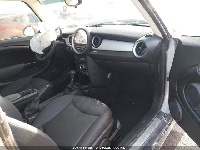2013 MINI HARDTOP WMWSU3C58DT688479 Photo 4