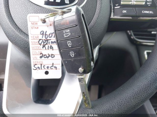 5XXGT4L37LG393078 KIA gdi