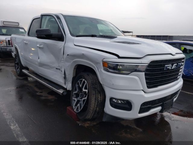 1C6SRFJP3SN513205 RAM 1500 Laramie  4x4 5'7 Box