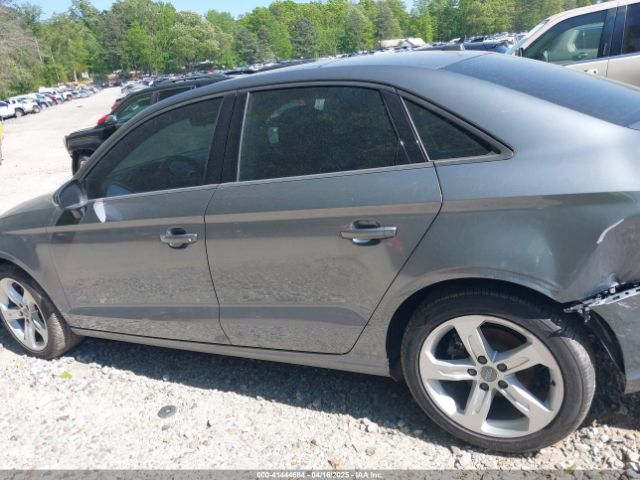 WAUAUGFF3J1044466 Audi A3 2.0t Premium/2.0t Tech Premium