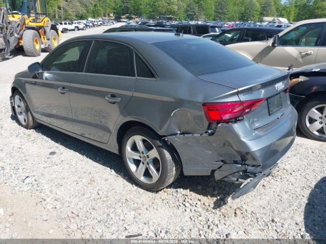 WAUAUGFF3J1044466 Audi A3 2.0t Premium/2.0t Tech Premium