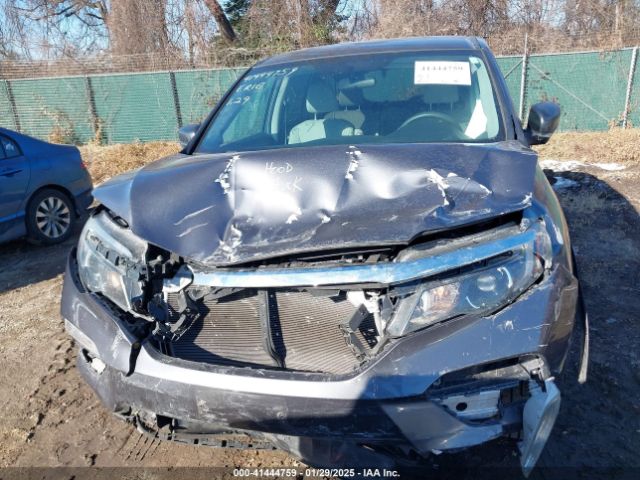 5FNYF6H15JB066001 Honda PILOT LX