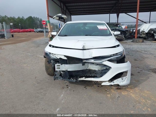 1G1ZD5ST2LF002715 Chevrolet Malibu Fwd Lt
