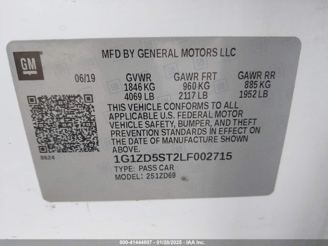 1G1ZD5ST2LF002715 Chevrolet Malibu Fwd Lt