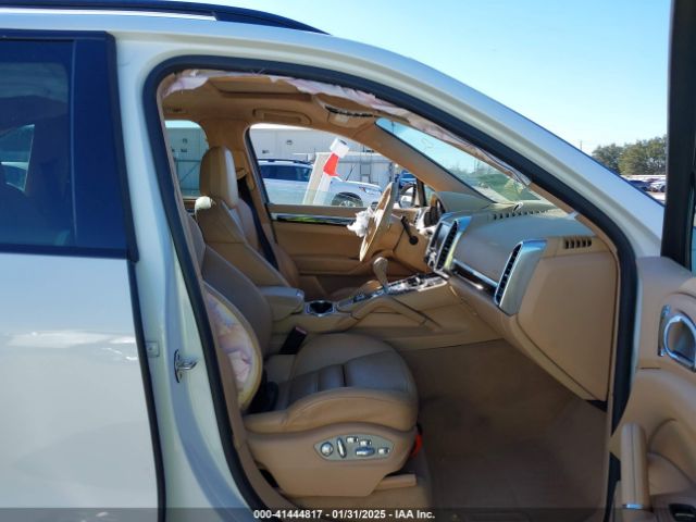 2013 PORSCHE CAYENNE WP1AD2A29DLA79210 Photo 4
