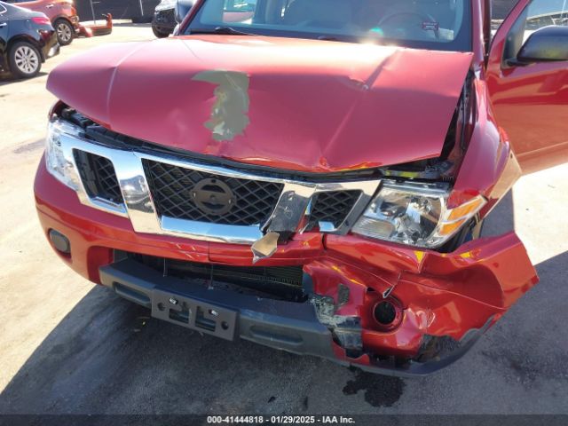 1N6AD0ER9GN723999 Nissan Frontier Desert Runner/s/sl/sv