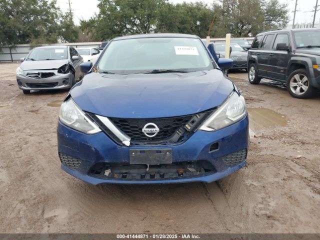 3N1AB7AP3KY307824 Nissan SENTRA SV