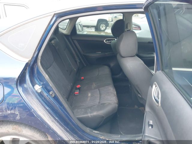 3N1AB7AP3KY307824 Nissan SENTRA SV