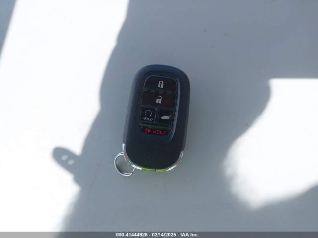 3CZRZ1H58RM737244 Honda HR-V