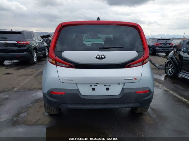 KNDJ23AU6M7794954 KIA SOUL S