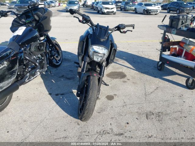 2016 DUCATI DIAVEL ZDM13BSW9GB029234 Photo 4