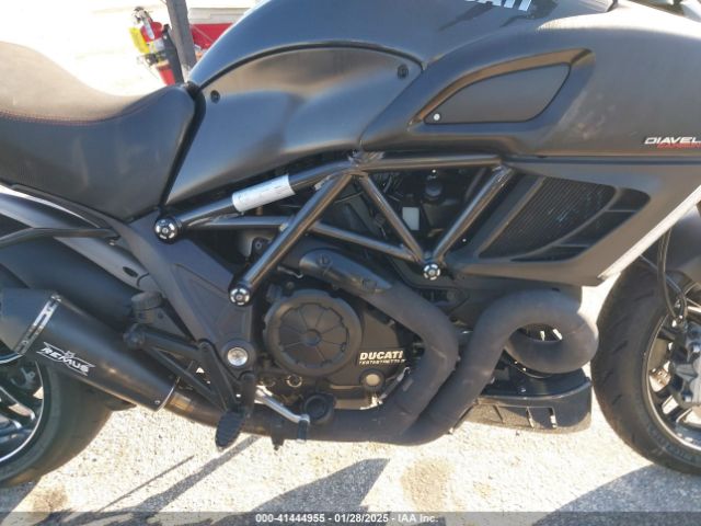 2016 DUCATI DIAVEL ZDM13BSW9GB029234 Photo 7