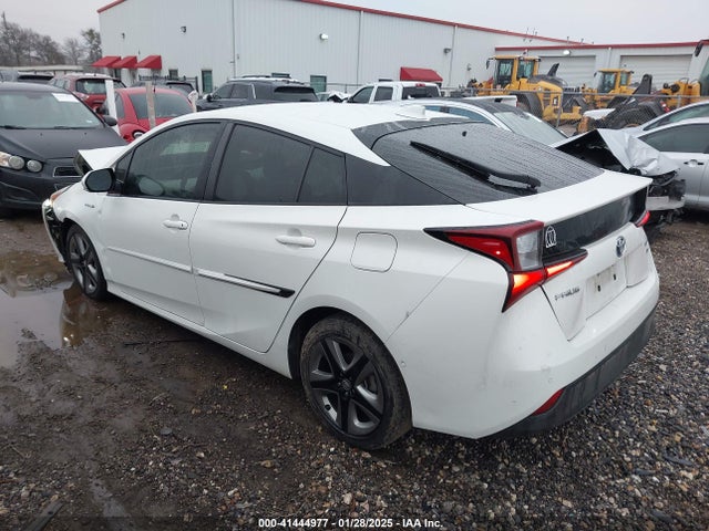 Toyota Prius Limited 2019 JTDKARFUXK3085452 Image 3