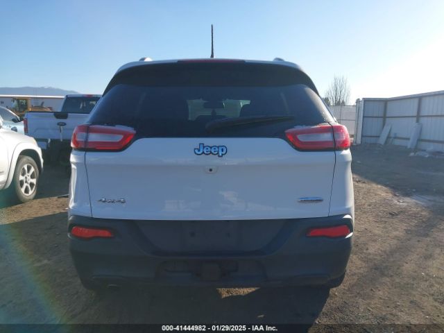 1C4PJMCB3HW513784 Jeep 2017