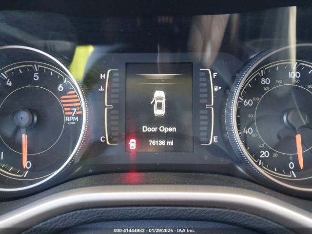 1C4PJMCB3HW513784 Jeep 2017