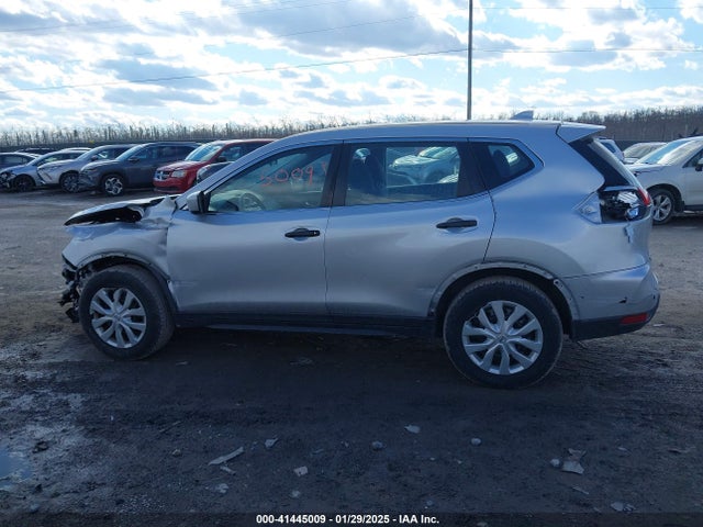 Nissan ROGUE S 2017 KNMAT2MV1HP517355 Image 14