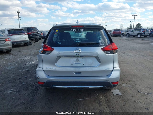 Nissan ROGUE S 2017 KNMAT2MV1HP517355 Image 16