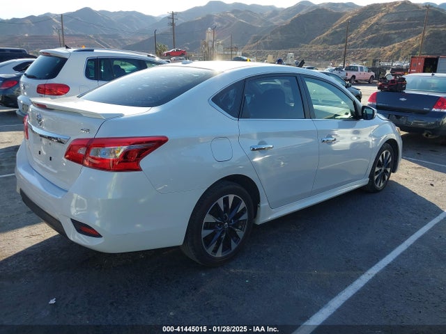 Nissan SENTRA SR 2016 3N1AB7AP7GY255590 Image 4