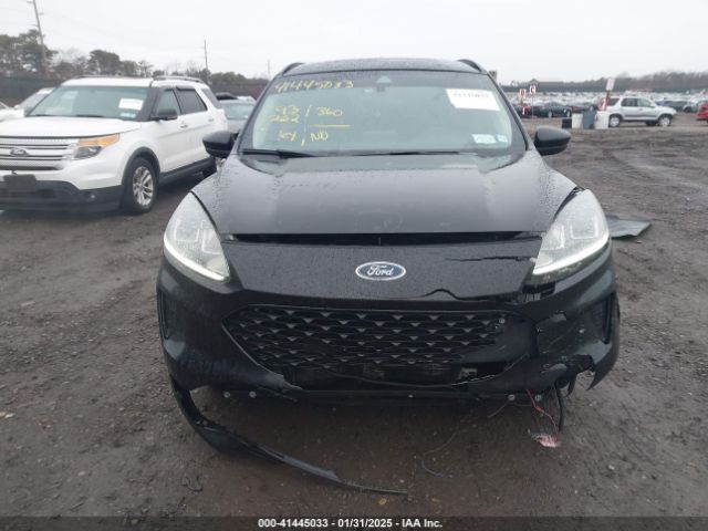 1FMCU9BZ9LUC24975 Ford Escape Se Sport Hybrid