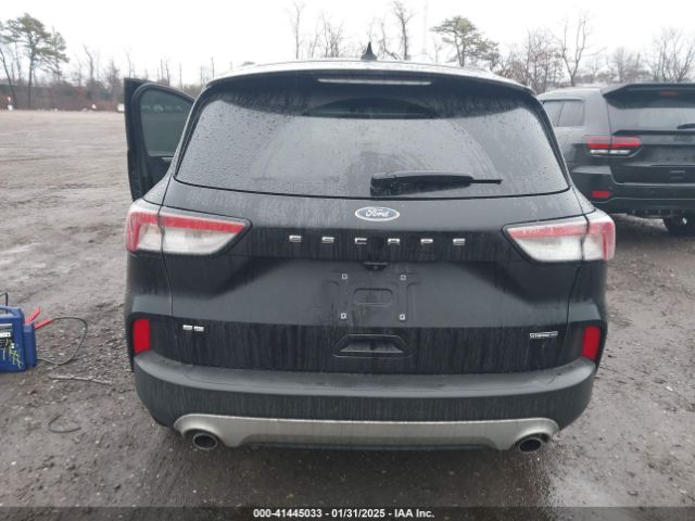 1FMCU9BZ9LUC24975 Ford Escape Se Sport Hybrid