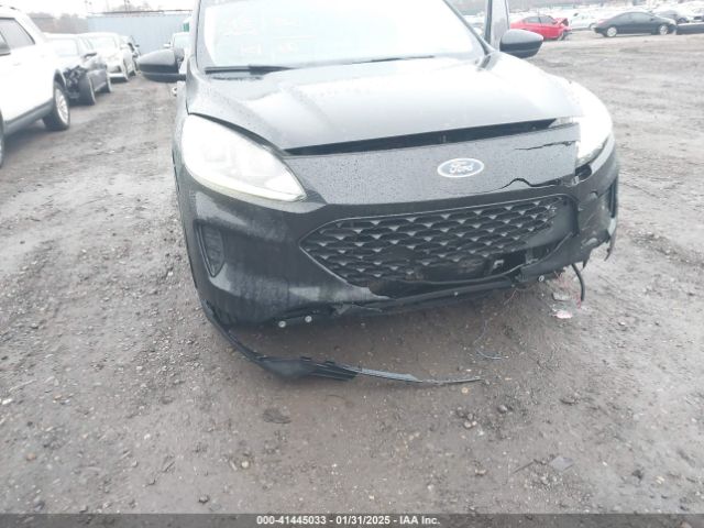 1FMCU9BZ9LUC24975 Ford Escape Se Sport Hybrid