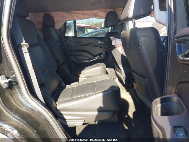1GNSKBKC1JR165484 Chevrolet Tahoe Lt