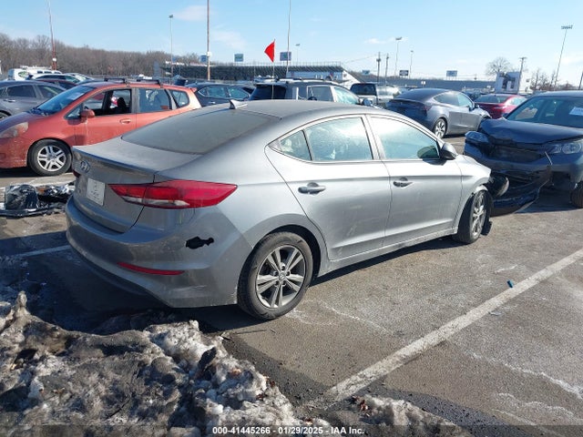 5NPD84LF5JH303099 Hyundai Elantra Value Edition