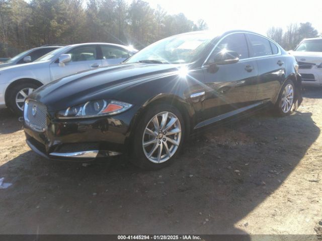 2013 JAGUAR XF SAJWA0ES7DPU05482 Photo 1