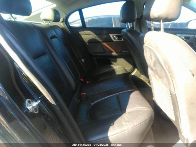 2013 JAGUAR XF SAJWA0ES7DPU05482 Photo 7
