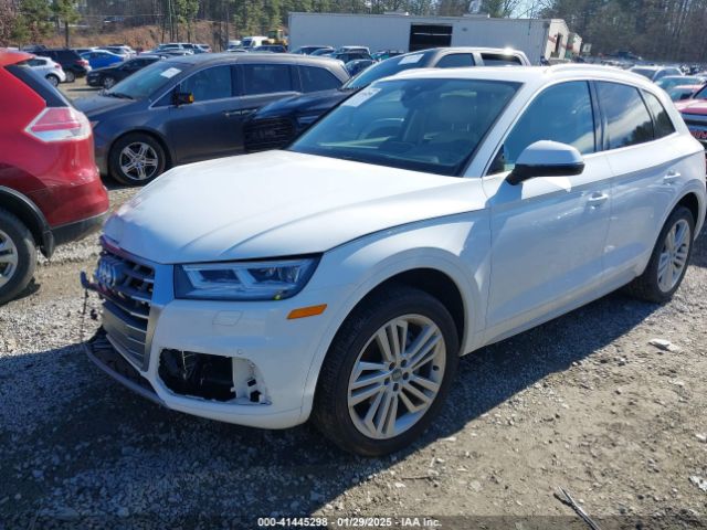 WA1BNAFY1J2103568 Audi Q5 2.0t Premium/2.0t Tech Premium